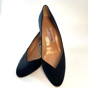 Vintage Pappagallo Black V-Cut Low Heel Pumps Made in Spain Women's Size 9.5 M